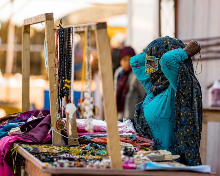 Woman seller in Hormuz