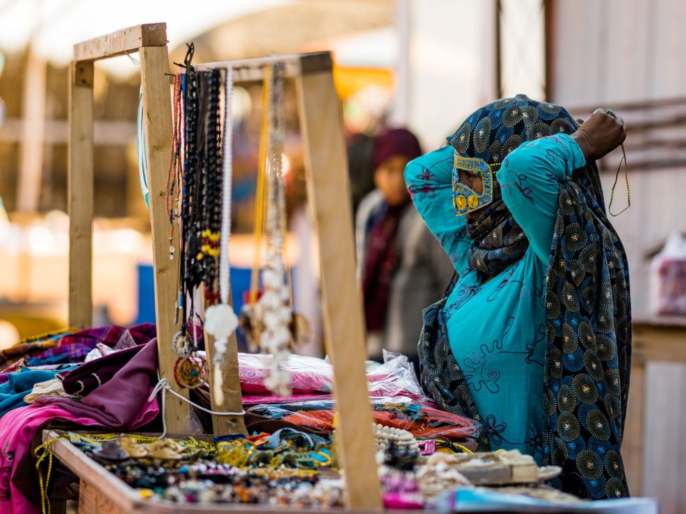 Woman seller in Hormuz