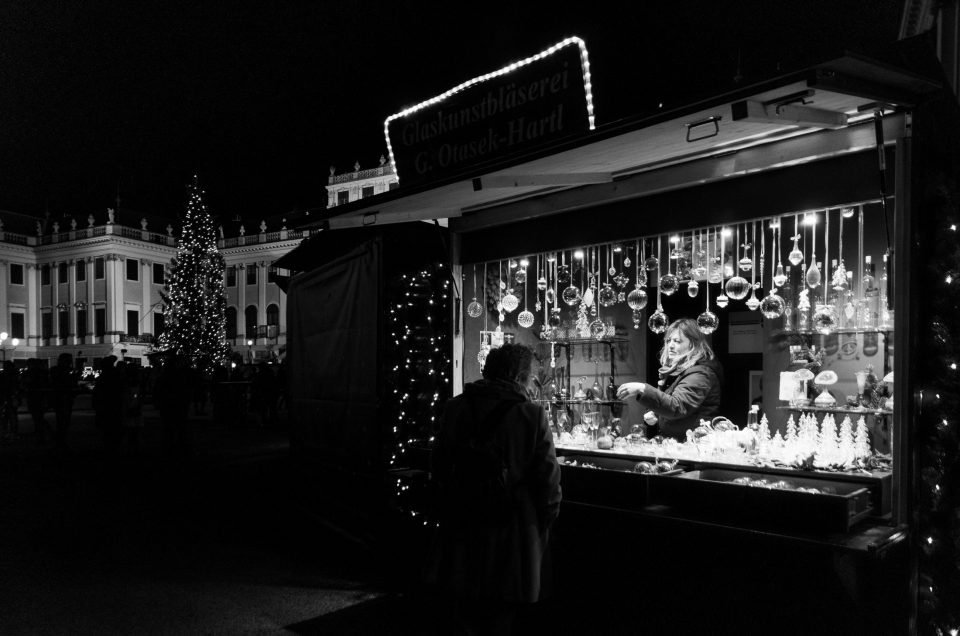 Schönbrunn Christmas market booth