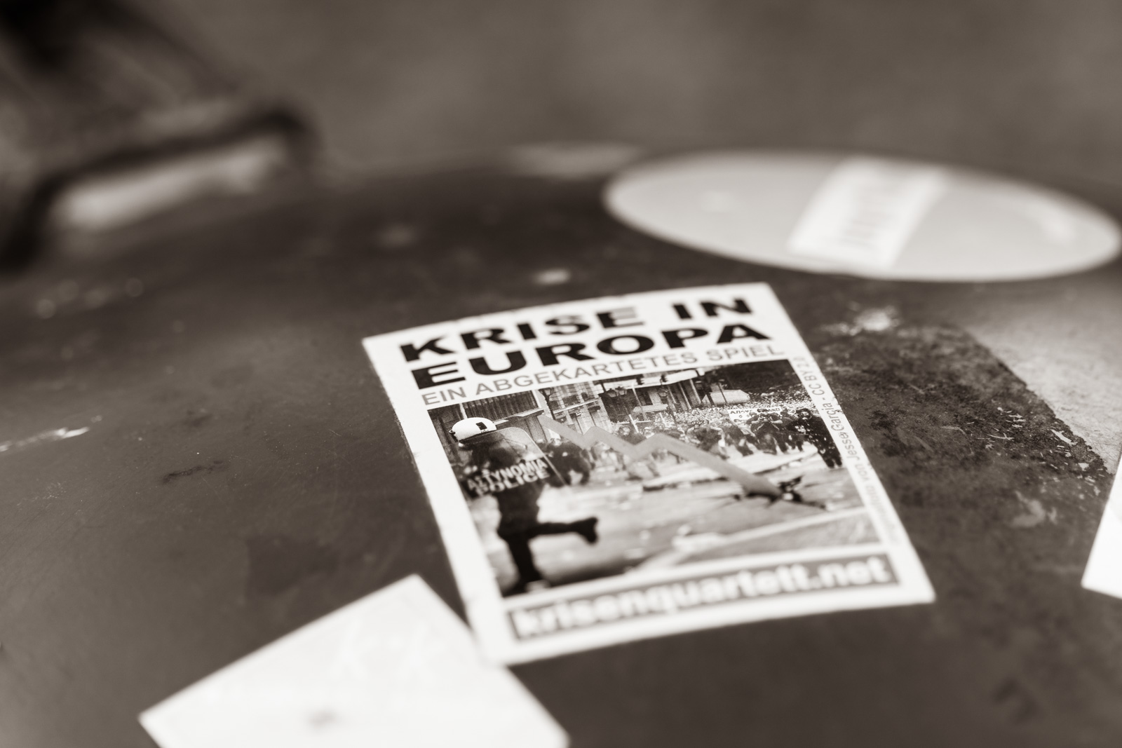 Disposable Messages - Sticker Crisis in Europe